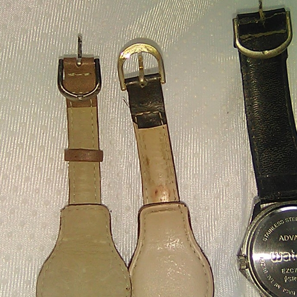 BUNDLE OF WATCHES